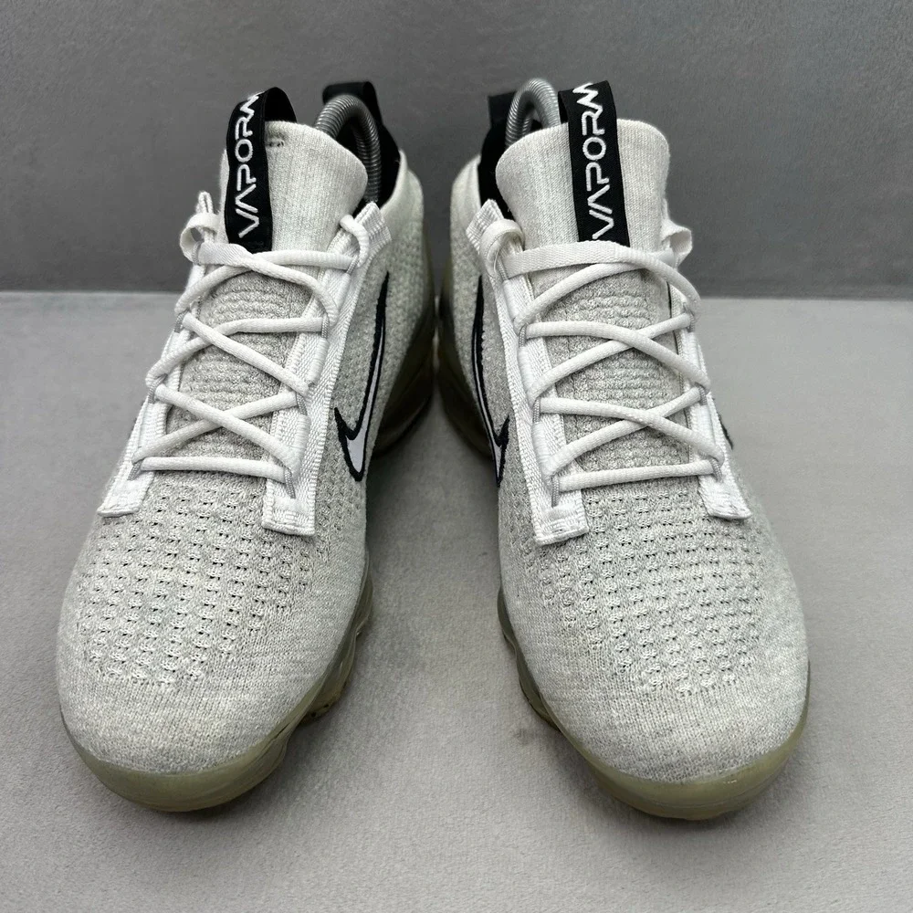Womens 7.5 / 6Y Nike Air VaporMax 2021 FK Shoes White / Silver Running Sneakers